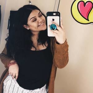 Meet your Posher, Genny